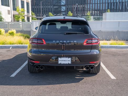Used 2016 Porsche Macan Turbo AWD/4WD image 7