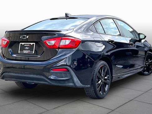 Used 2017 Chevrolet Cruze LT w/ Redline Edition FWD image 13