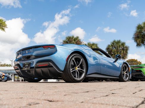 Used 2024 Ferrari 296 GTS RWD image 7