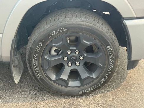 Used 2025 RAM 1500 Big Horn AWD/4WD image 9