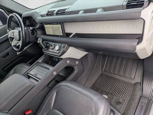 Used 2023 Land Rover Defender 110 S AWD/4WD image 22
