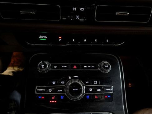 Certified 2023 Lincoln Nautilus Reserve w/ Equipment Group 201A image 7