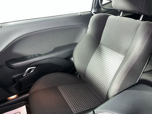 Used 2023 Dodge Challenger R/T image 25