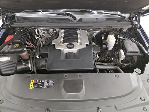 Used 2018 Cadillac Escalade Platinum AWD/4WD image 62