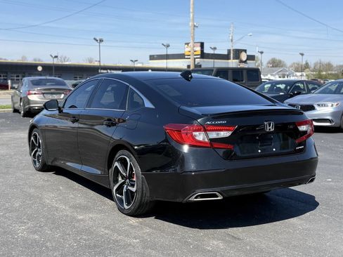 Used 2019 Honda Accord Sport image 4