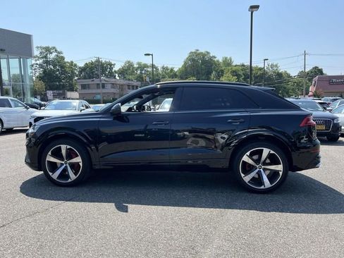 Used 2023 Audi SQ8 Premium Plus AWD/4WD image 2