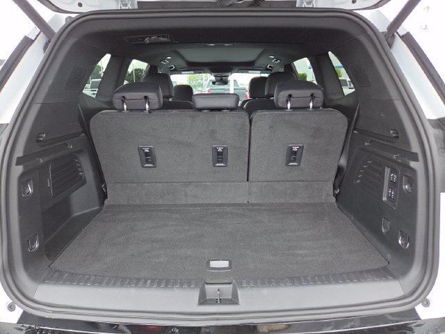 Used 2024 GMC Acadia Denali w/ Super Cruise Package FWD image 22