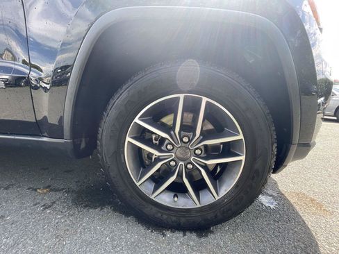 Used 2021 Jeep Grand Cherokee Limited w/ Sun & Sound Group AWD/4WD image 10