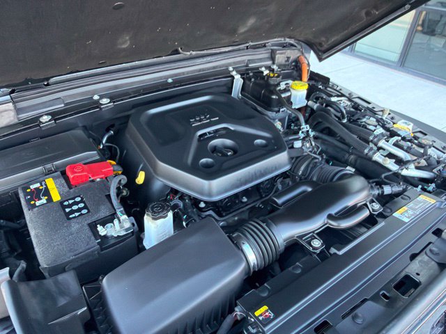 Used 2023 Jeep Wrangler Unlimited w/ Cold Weather Group AWD/4WD image 25
