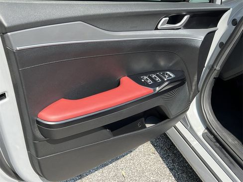 Used 2023 Kia K5 GT-Line w/ GT-Line Premium Package image 6