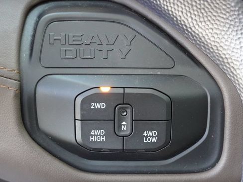 Used 2025 RAM 3500 Longhorn AWD/4WD image 33