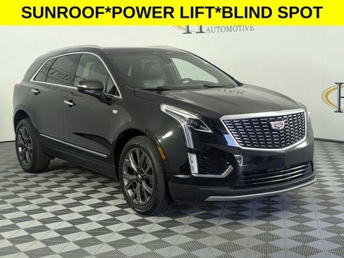 Used 2020 Cadillac XT5 Premium Luxury FWD image 2