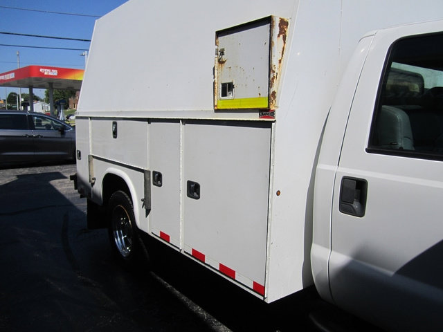 Used 2014 Ford F550 2WD Regular Cab Super Duty image 21