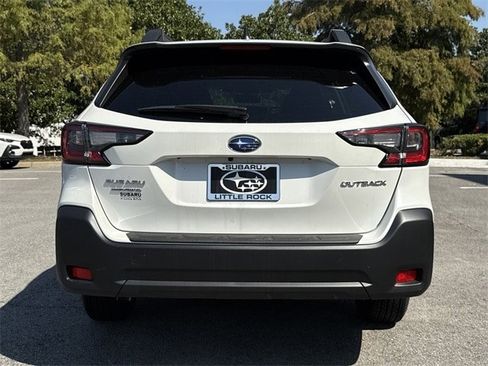 New 2025 Subaru Outback Premium image 4