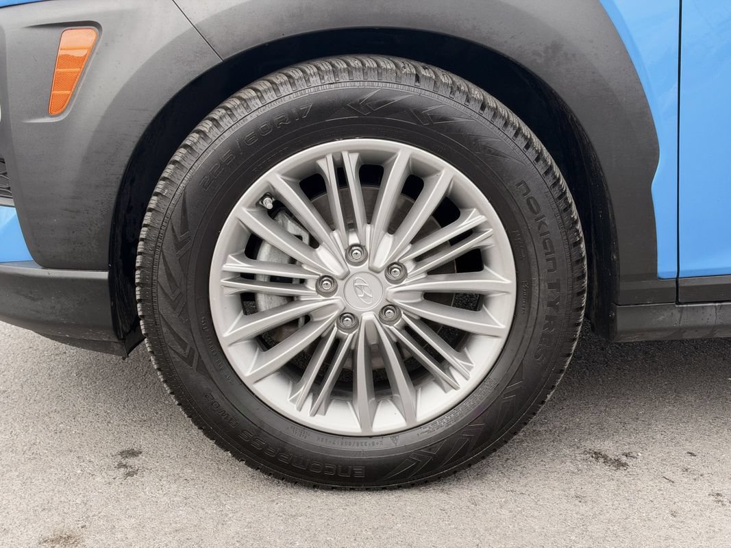Used 2020 Hyundai Kona SEL AWD/4WD image 29