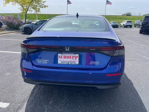 Used 2025 Honda Accord Sport image 4