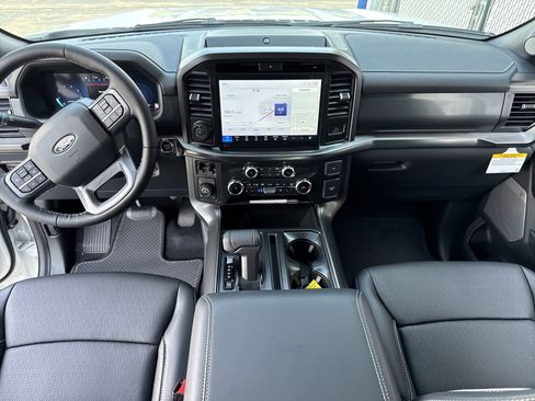 New 2025 Ford F150 Lariat w/ Equipment Group 501A Mid image 27