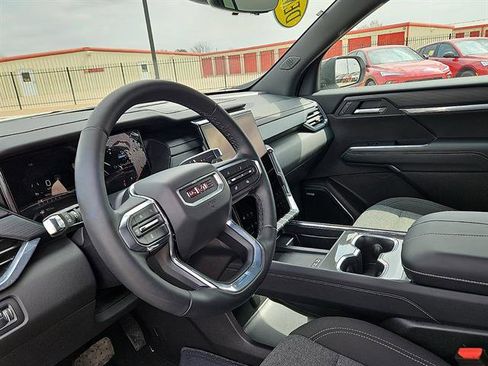 Certified 2026 GMC Acadia Elevation FWD image 13