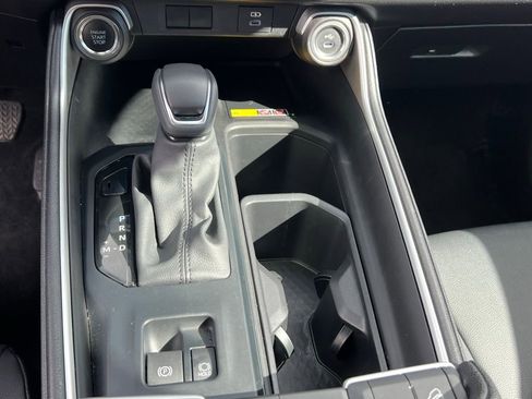 Used 2025 Toyota Grand Highlander XLE image 33