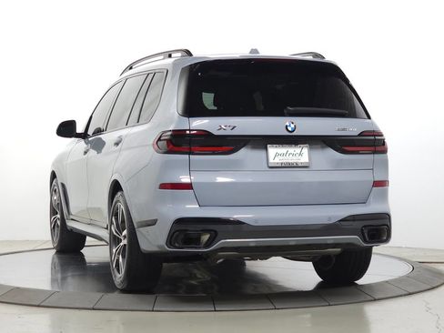 Used 2026 BMW X7 xDrive40i w/ M Sport Package AWD/4WD image 6