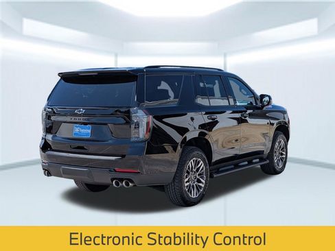 Used 2026 Chevrolet Tahoe Z71 w/ Comfort Package AWD/4WD image 6