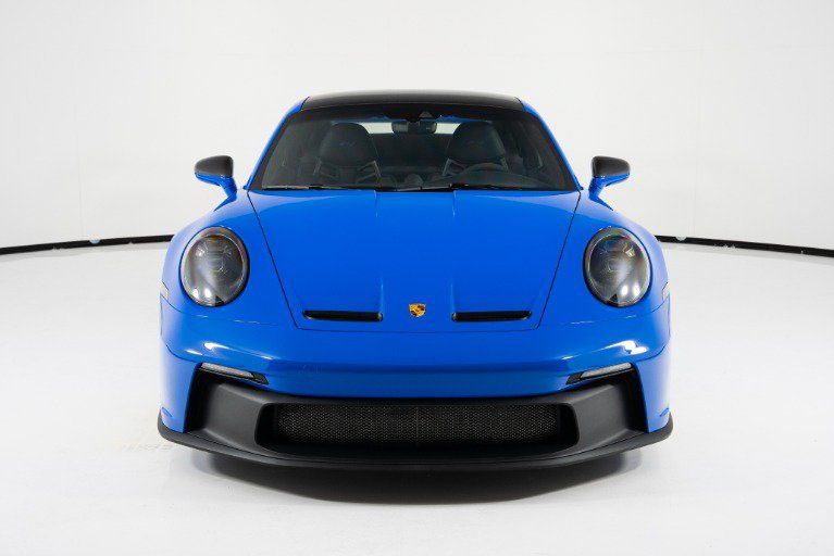 Used 2022 Porsche 911 GT3 RWD image 5