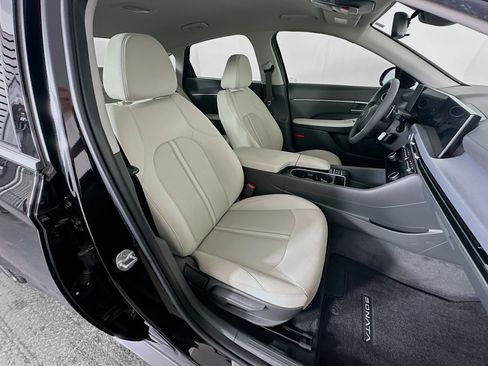 Used 2024 Hyundai Sonata SEL FWD image 30