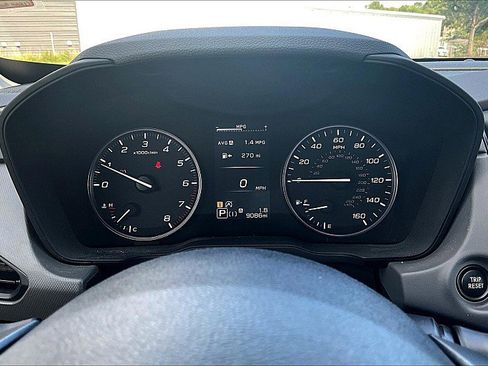 Used 2024 Subaru Crosstrek 2.5i Limited w/ Crosstrek Mirror Package image 16