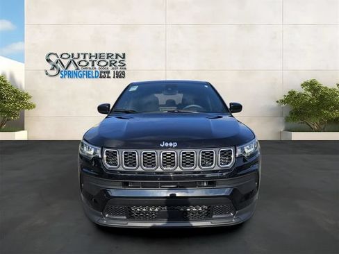 Used 2025 Jeep Compass Sport AWD/4WD image 8