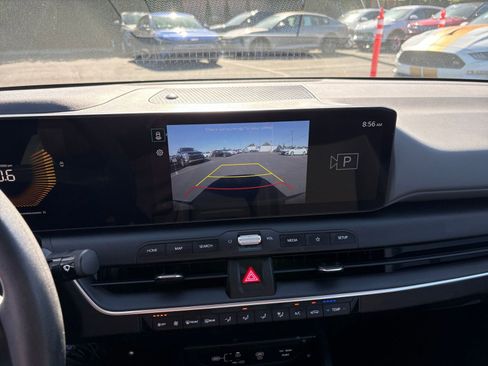 Used 2025 Kia K4 LXS image 23