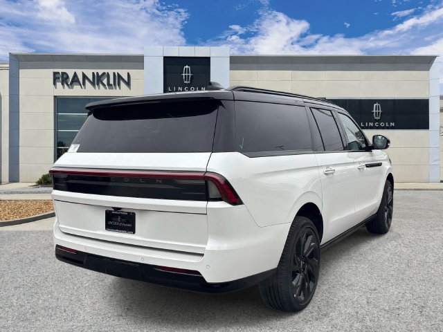 New 2027 Lincoln Navigator L Black Label AWD/4WD image 7