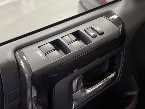 Used 2019 Toyota 4Runner TRD Off-Road image 15