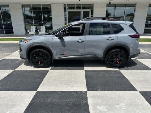 Used 2026 Nissan Rogue SV w/ Rock Creek Premium Package AWD/4WD image 1