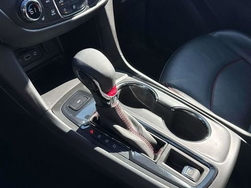 Used 2023 Chevrolet Equinox RS w/ RS Leather Package image 30