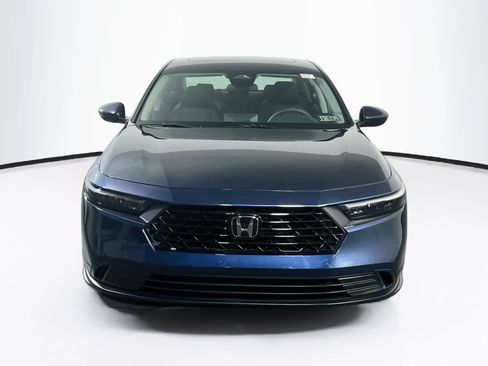 Used 2023 Honda Accord EX image 2