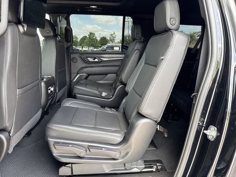 Used 2023 GMC Yukon XL Denali w/ Max Trailering Package AWD/4WD image 33