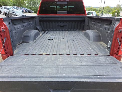 Used 2022 Chevrolet Silverado 2500 LTZ w/ LTZ Premium Package image 27