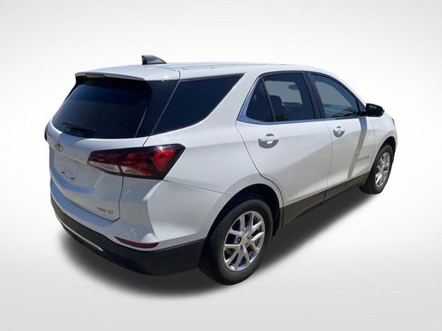 Used 2024 Chevrolet Equinox LT w/ LPO, Floor Liner Package AWD/4WD image 7