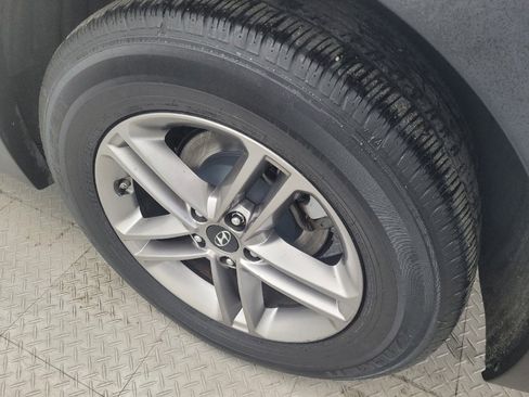 Used 2018 Hyundai Santa Fe Sport image 31