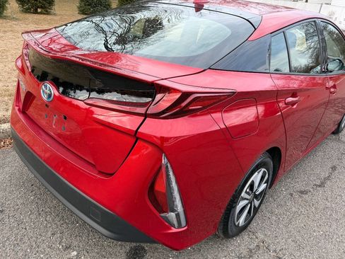 Used 2018 Toyota Prius Prime Plus image 30