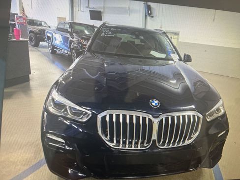 Used 2020 BMW X5 xDrive40i w/ M Sport Package AWD/4WD image 14