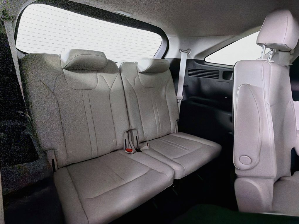Used 2023 Kia Sorento EX FWD image 27