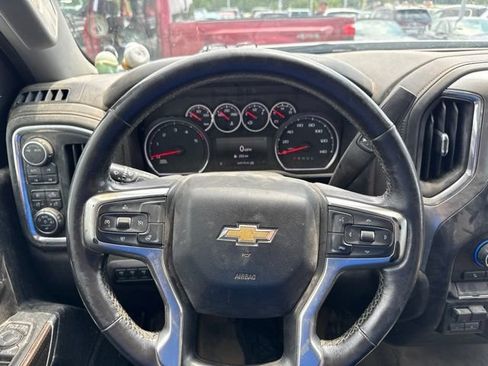 Used 2021 Chevrolet Silverado 3500 LT w/ Convenience Package AWD/4WD image 9