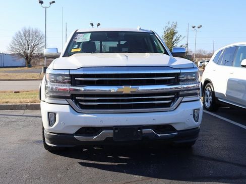 Used 2017 Chevrolet Silverado 1500 High Country image 4