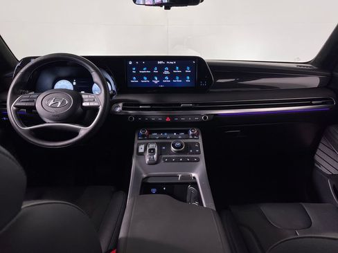 Certified 2024 Hyundai Palisade Calligraphy FWD image 14