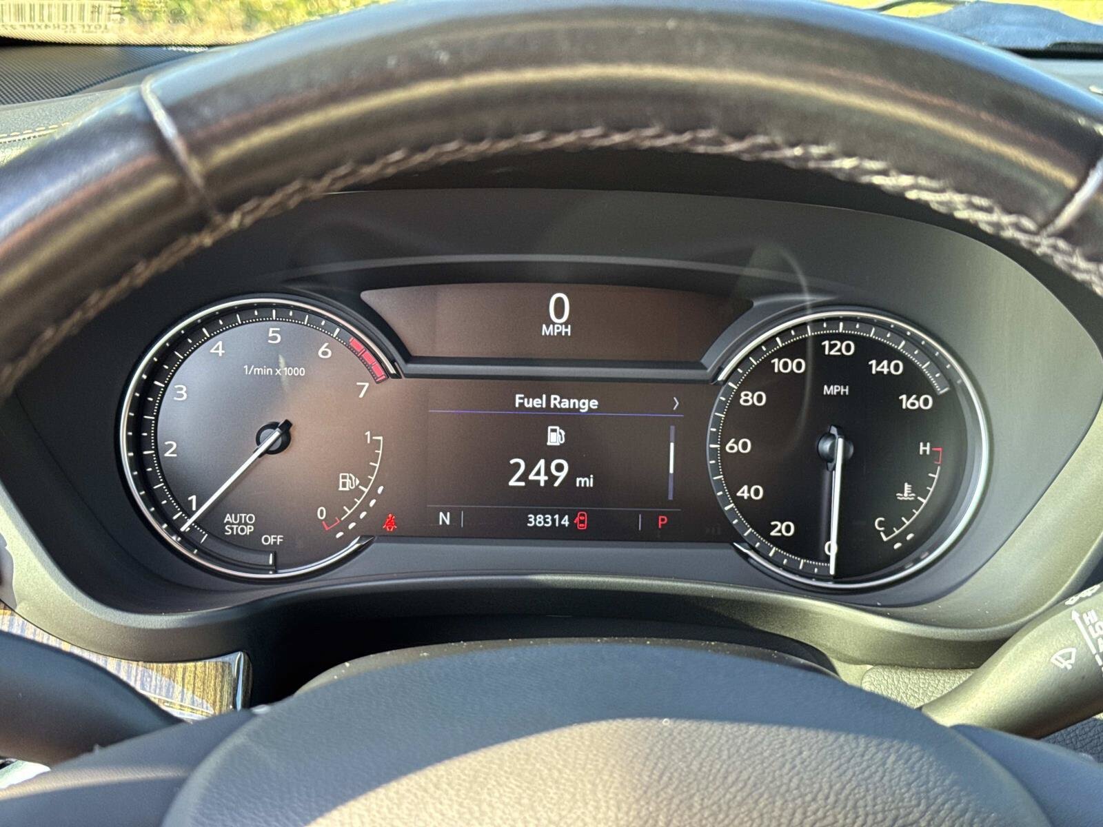 Used 2023 Cadillac XT4 Premium Luxury FWD image 18