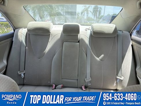 Used 2010 Toyota Camry FWD image 14