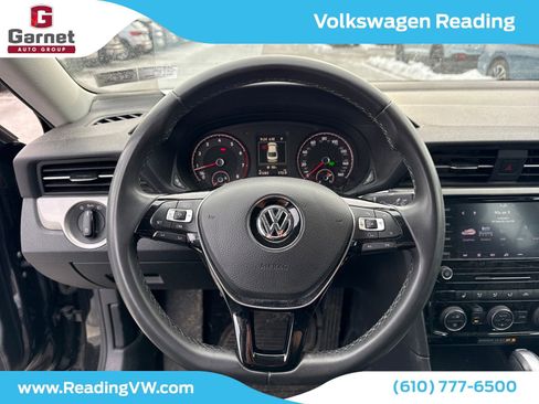 Used 2021 Volkswagen Passat 2.0T SE image 15