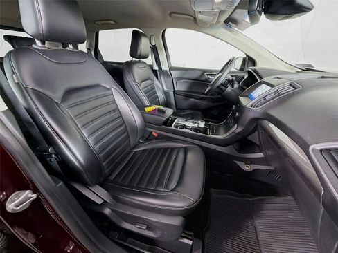 Used 2020 Ford Edge SEL w/ Convenience Package image 28