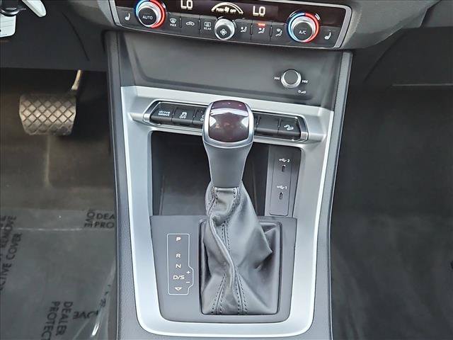 Used 2025 Audi Q3 2.0T Premium AWD/4WD image 12